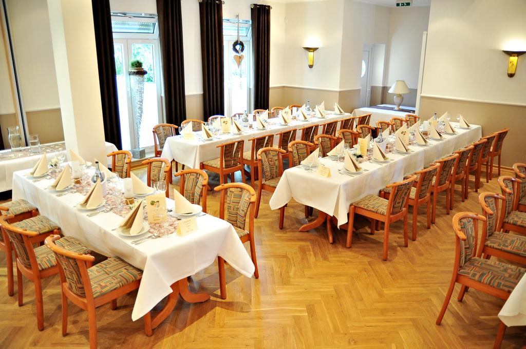 Hotel Restaurant Buergerklause Tapken Garrel Kültér fotó